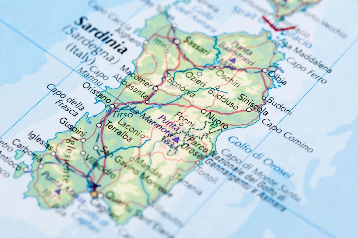 Le zone blu del mondo: cosa accomuna le popolazioni più longeve